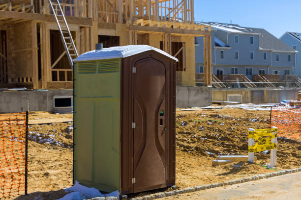 Portable Toilet Options We Offer in Spotswood, NJ
