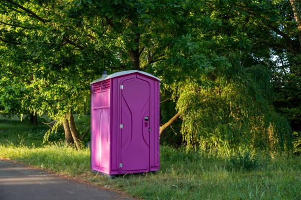 Best Portable bathroom rental  in Spotswood, NJ